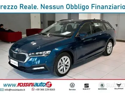 Usata Skoda Octavia Executive 150 CV (110 kW) 2022 Blu Station wagon