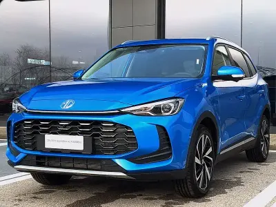 Nuova MG ZS Luxury 197 CV (144 kW) 2026 Blu SUV