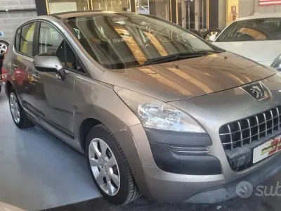 Usata Peugeot 3008 120 CV (88 kW) 2011 Grigio Station wagon