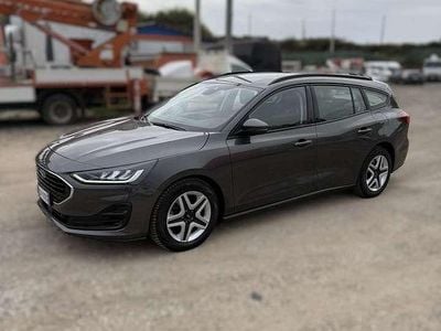 Grigio Usata 2023 Ford Focus ST-Line Station wagon | 15.400 € (Ottimo prezzo)