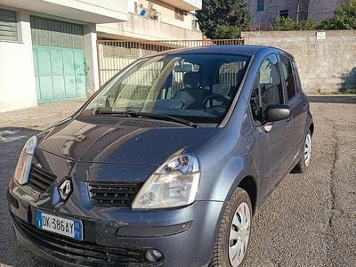 Usata 2007 Renault Modus Monovolume | 4000 €