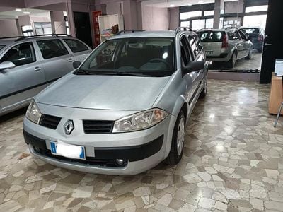 Usata Renault Mégane GrandTour Luxe 100 CV (73 kW) 2004 Grigio Station wagon