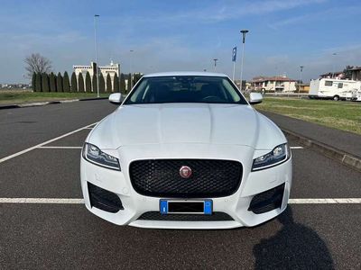 usata Jaguar XF XFII Berlina 2.0d i4 R-Sport 180cv auto my19