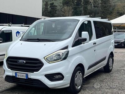 Usata Ford Transit Custom Trend 131 CV (96 kW) 2019 Bianco Station wagon