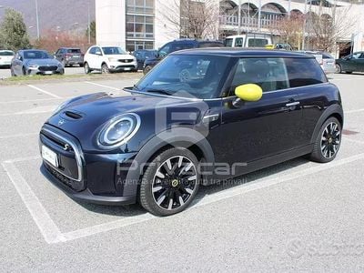 Usata Mini Cooper SE 75 kW (102 CV) 2021 Blu Utilitaria