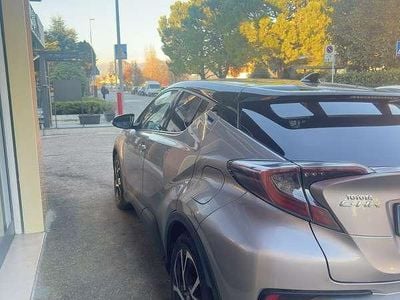 Usata Toyota C-HR Style 98 CV (72 kW) 2017 SUV