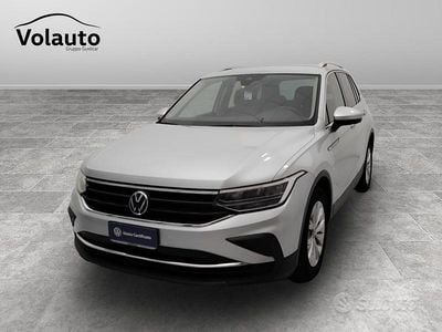 Usata VW Tiguan Life 150 CV (110 kW) 2023 Argento SUV