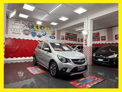 Usata Opel Karl Rocks 73 CV (53 kW) 2018 Argento Utilitaria