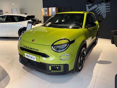 Nuova Abarth 600e Turismo 105 kW (143 CV) 2026 Acid green SUV