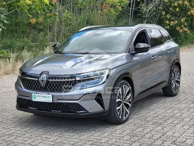 Usata Renault Austral Iconic 130 CV (95 kW) 2024 Grigio SUV