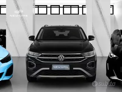 Usata VW T-Roc Life 110 CV (80 kW) 2024 Nero SUV