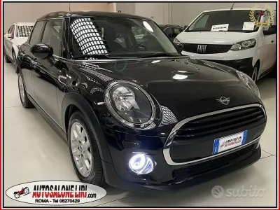 Usata Mini ONE Business 102 CV (75 kW) 2021 Nero Utilitaria