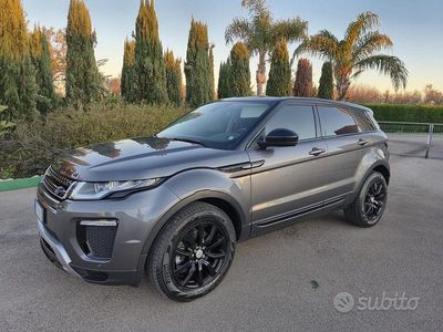 Usata Land Rover Range Rover evoque Dynamic 150 CV (110 kW) 2018 Grigio SUV