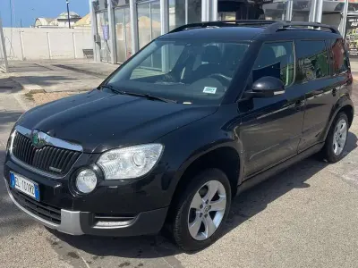 Usata Skoda Yeti GreenLine 105 CV (77 kW) 2012 Nero SUV