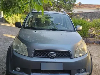 Usata Daihatsu Terios 105 CV (77 kW) 2008 Grigio SUV