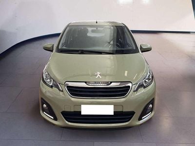 Usata Peugeot 108 Active 72 CV (52 kW) 2021 Verde Utilitaria