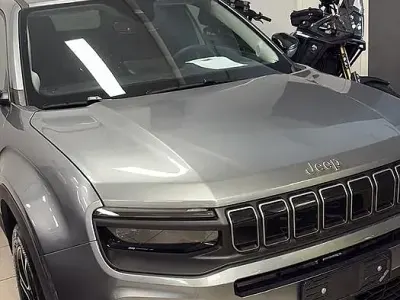 Usata Jeep Avenger 101 CV (74 kW) 2025 SUV