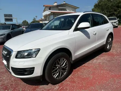 Usata Audi Q5 Advanced 143 CV (105 kW) 2011 Bianco SUV