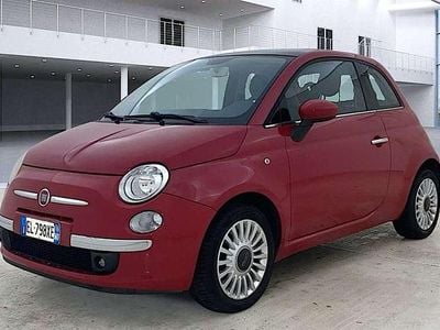 Usata Fiat 500 Lounge 69 CV (50 kW) 2013 Rosso metallizzato Utilitaria