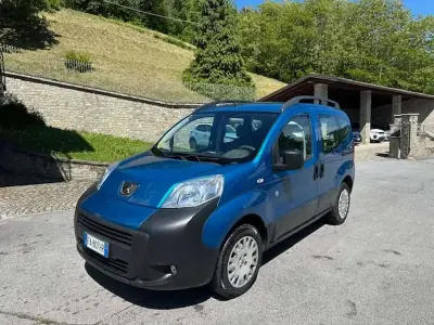 Usata Peugeot TePee Outdoor 75 CV (55 kW) 2015 Blu/azzurro Station wagon