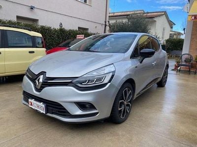 Usata Renault Clio IV 90 CV (66 kW) 2018 Grigio Berlina