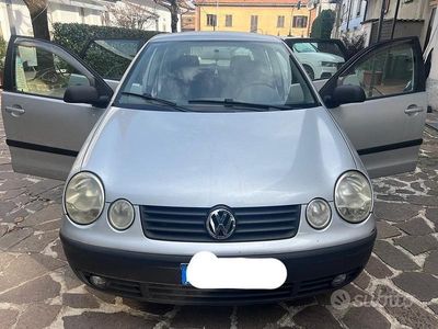 Occasion VW Polo Comfortline 64 ch (47 kW) 2004 Argent Citadine