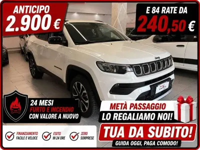 Usata Jeep Compass Limited 131 CV (96 kW) 2022 Bianco alpino SUV