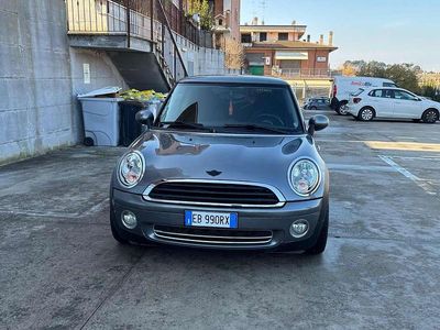 Usata Mini ONE 75 CV (55 kW) 2010 Grigio Utilitaria