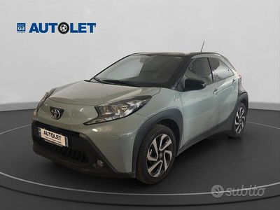 Begagnad Toyota Aygo X Trend 72 HK (52 kW) 2024 Grön SUV
