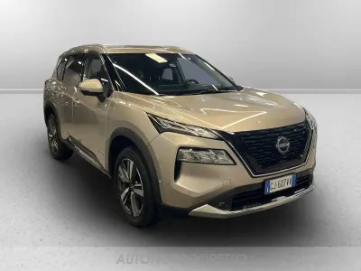 Gebraucht Nissan X-Trail Tekna 213 PS (156 kW) 2022 Grau SUV