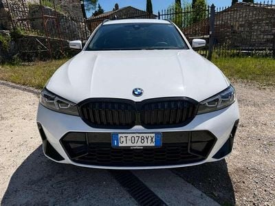 Usata BMW 320e M Sport 163 CV (119 kW) 2024 Bianco Station wagon