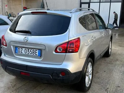 Usata Nissan Qashqai 115 CV (84 kW) 2009 Grigio SUV