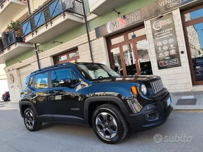 Gebraucht Jeep Renegade 120 PS (88 kW) 2016 Schwarz SUV
