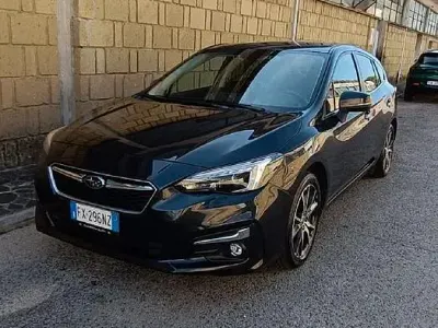 Usata Subaru Impreza Style 114 CV (83 kW) 2019 Nero Berlina