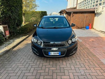 Usata Chevrolet Aveo 95 CV (69 kW) 2011 Nero Utilitaria