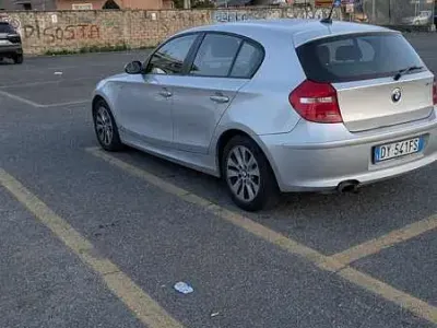 Usado BMW 116 122 HP (89 kW) 2009 Citadino