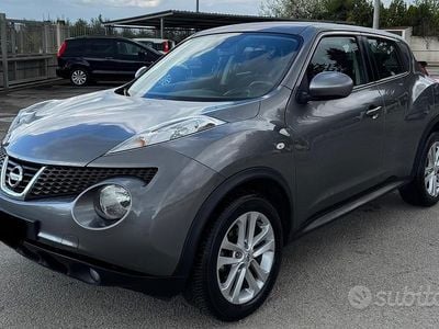 Usata Nissan Juke Acenta 110 CV (80 kW) 2015 Grigio SUV