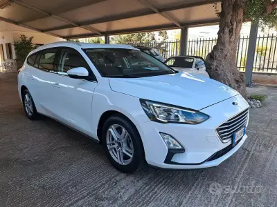 Usata Ford Focus Business Edition 120 CV (88 kW) 2021 Bianco Station wagon