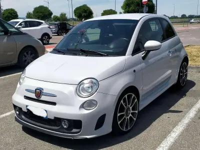 Usata Abarth 595 Custom 135 CV (99 kW) 2014 Grigio Utilitaria