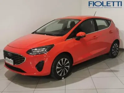 Usata Ford Fiesta Titanium 75 CV (55 kW) 2023 Rosso Utilitaria