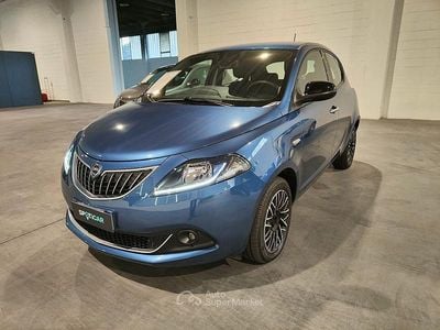 Usata Lancia Ypsilon S 69 CV (50 kW) 2024 Blu/azzurro Utilitaria