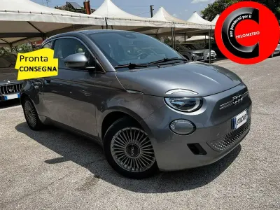 Usata Fiat 500e Opening Edition 42 kW (58 CV) 2021 Grigio Berlina