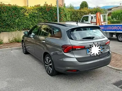 Usata Fiat Tipo Lounge 120 CV (88 kW) 2018 Grigio Station wagon