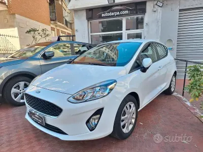 Usata Ford Fiesta 86 CV (63 kW) 2020 Bianco Utilitaria