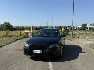 Usata Audi A3 Sportback Attraction 105 CV (77 kW) 2011 Utilitaria