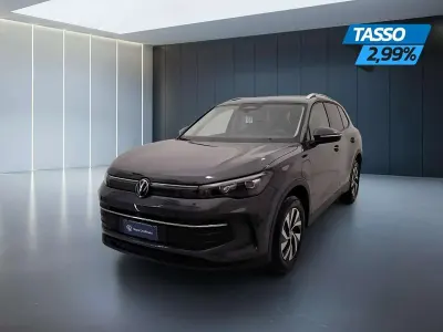 Nuova VW Tiguan Edition 204 CV (150 kW) 2025 Grenadill black metallizzato SUV