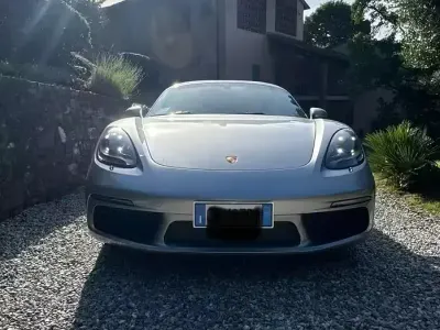 Usata Porsche 718 Boxster 300 CV (220 kW) 2021 Grigio Cabrio