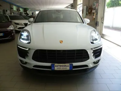 Usata Porsche Macan 252 CV (185 kW) 2018 Bianco SUV