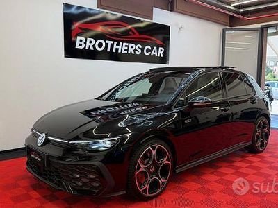 Usata VW Golf VIII GTI 265 CV (194 kW) 2025 Nero Berlina