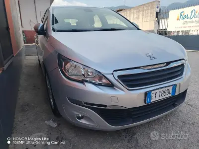 Usata Peugeot 308 Allure 116 CV (85 kW) 2014 Grigio Berlina